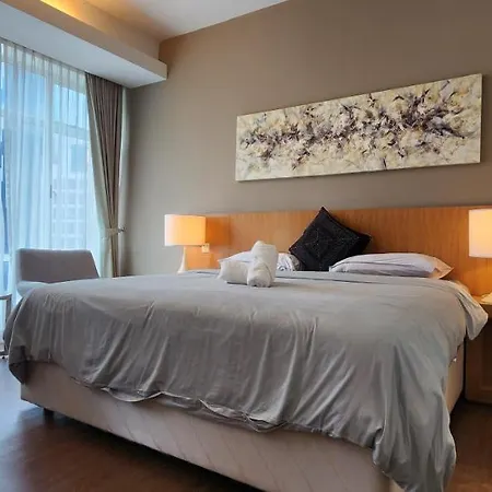 Super King Bed Studio Walking Distance To Petronas Twin Tower By Zen Glo